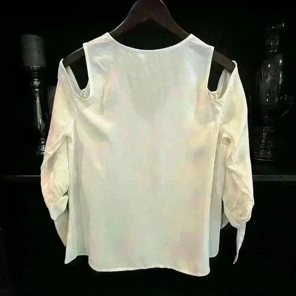 NWT Lauren Conrad Beautiful Shirt Ladies Size Small 100% Rayon - Picture 7 of 7